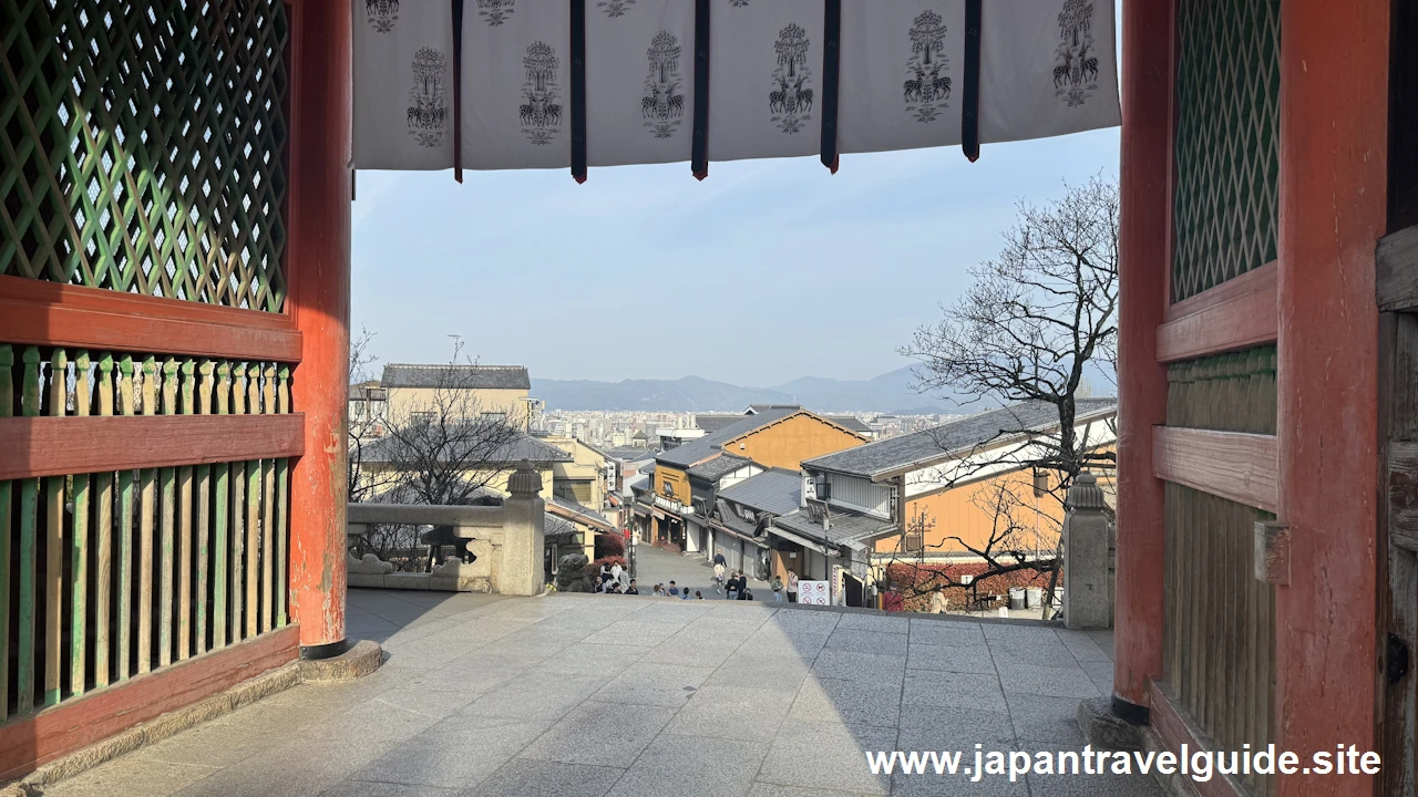 仁王門：清水寺の見どころ(6)