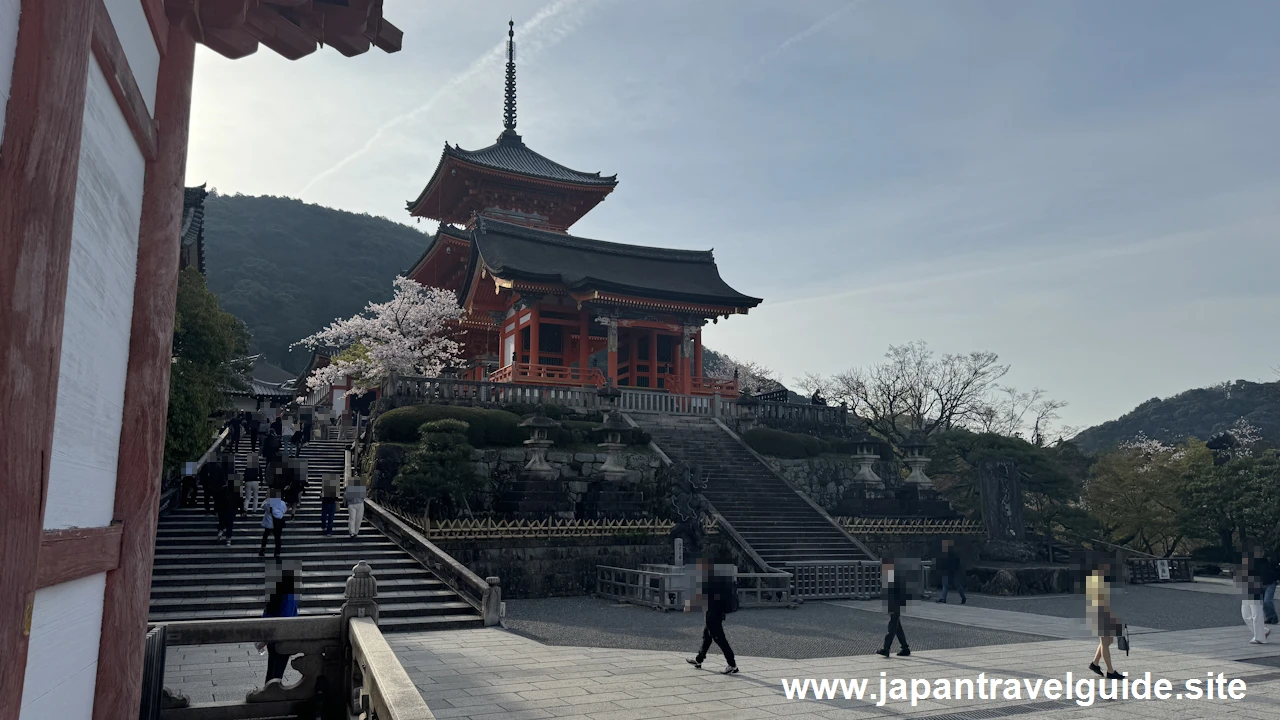 西門：清水寺の見どころ(1)