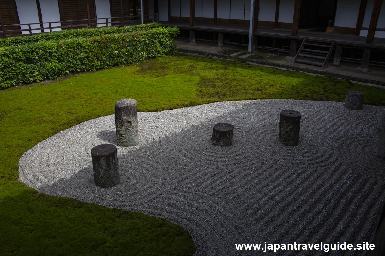 本坊庭園(方丈)東庭：東福寺の見どころ(10)