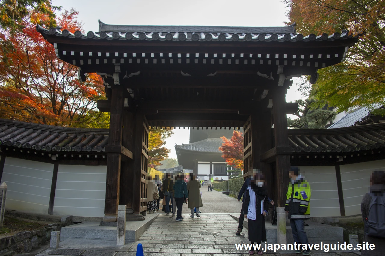 臥雲橋から日下門までの紅葉：東福寺の紅葉の見どころ(4)