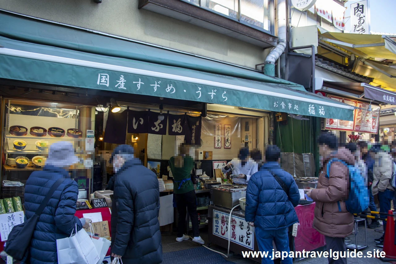 お土産屋：伏見稲荷大社の見どころ(4)