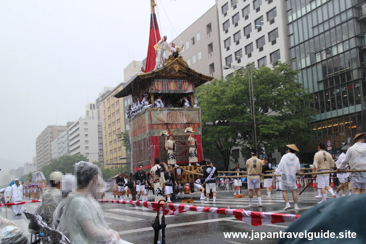 山鉾巡行：祇園祭の見どころ(8)