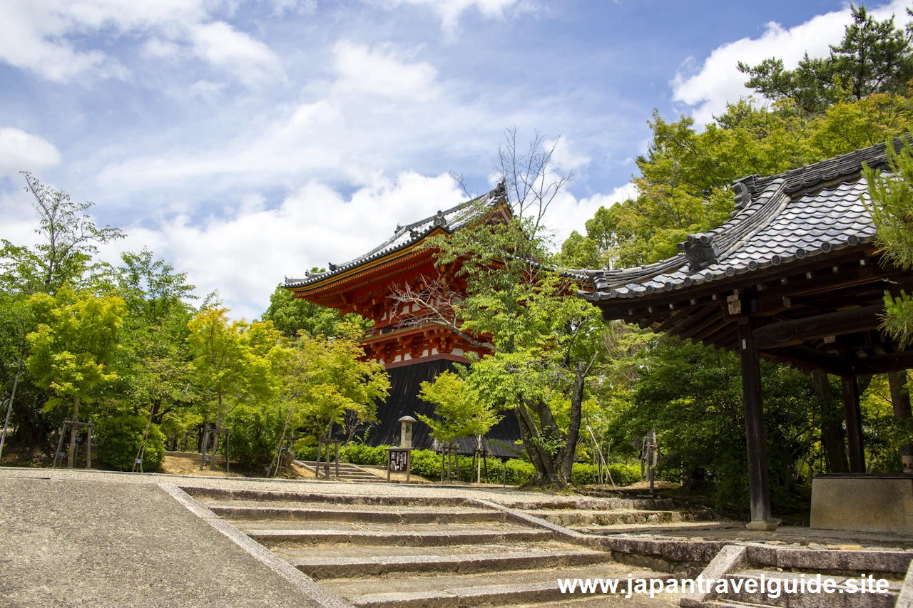 鐘楼：仁和寺の見どころ(1)