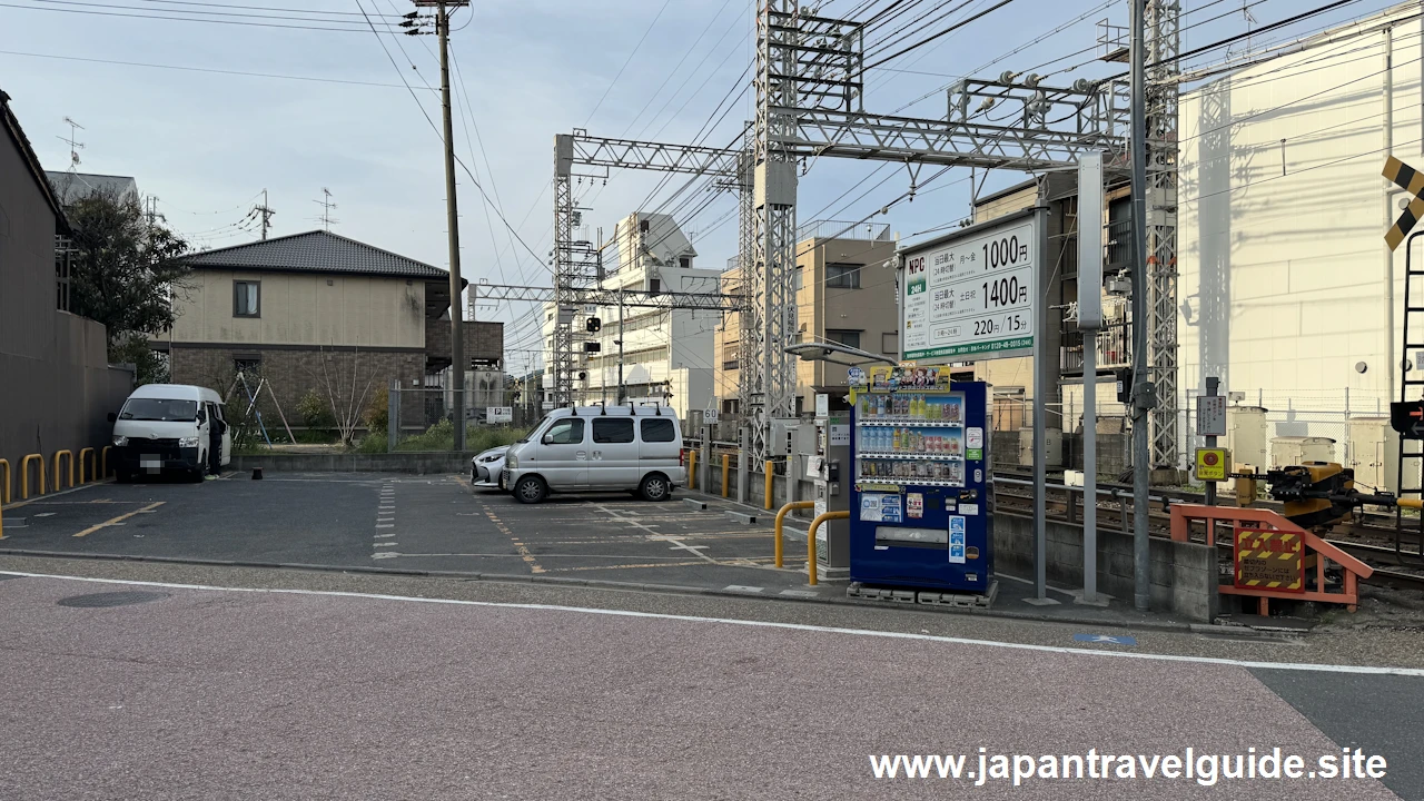 NPC24H伏見稲荷駅前パーキング：伏見稲荷大社の駐車場ガイド(2)