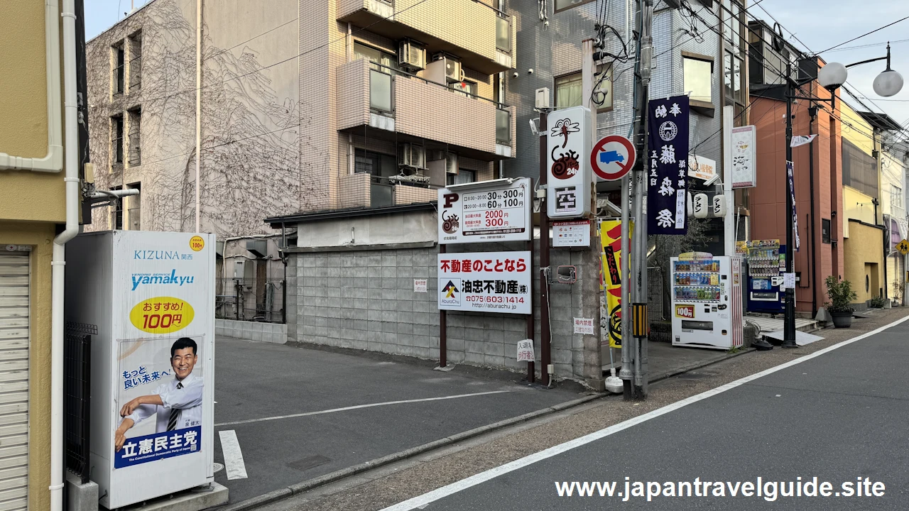 くるっとパーク伏見稲荷前：伏見稲荷大社の駐車場ガイド(1)