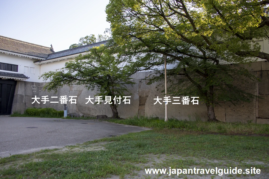 大手門枡形にある巨石：大阪城の巨石（蛸石、肥後石）(24)