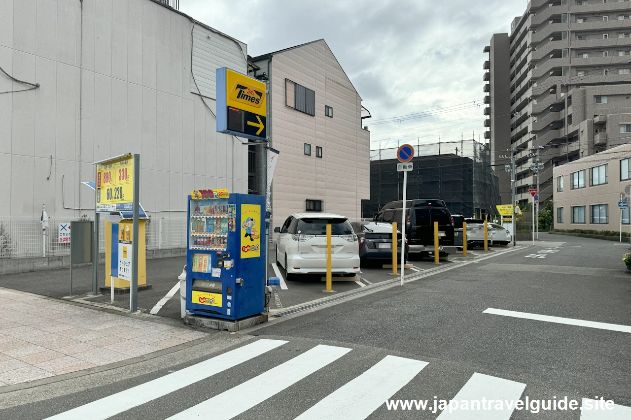 タイムズ島屋３丁目駐車場(1)