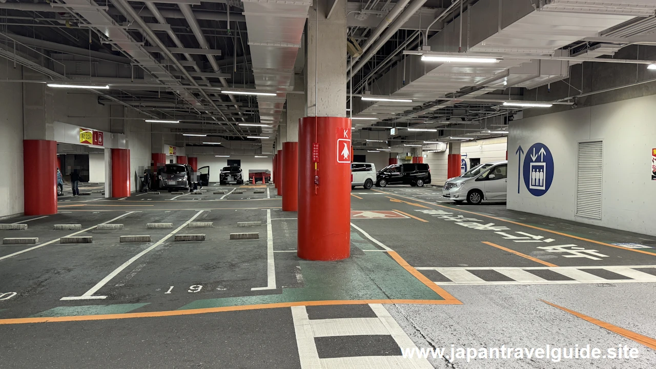 Official Kaiyukan Parking Lot (Tempozan Parking Lot)(6)