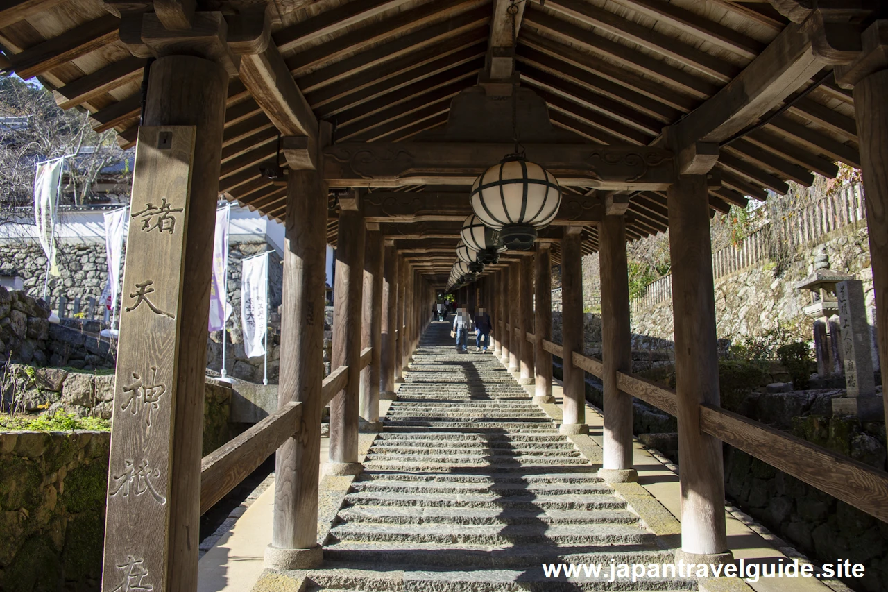 登廊：奈良長谷寺の見どころ(2)