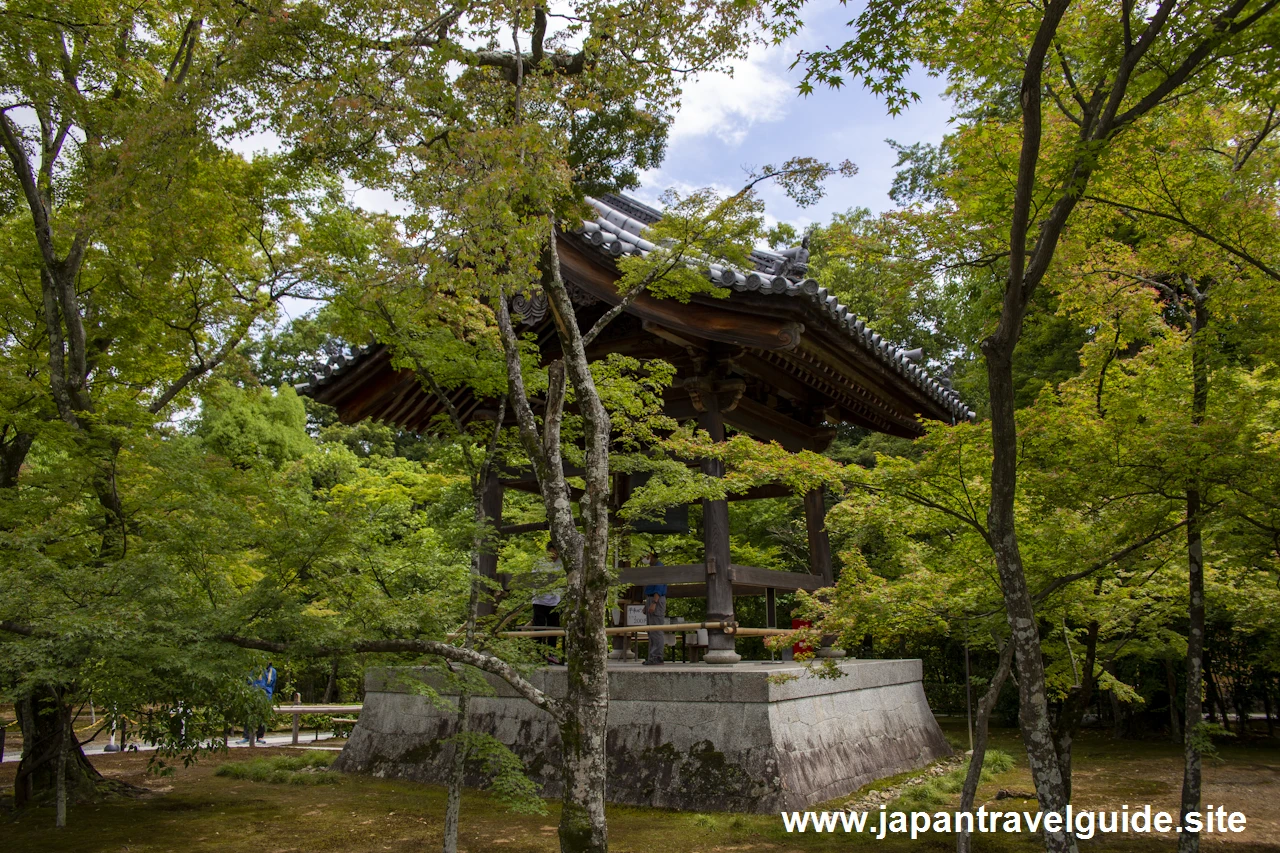 鐘楼：金閣寺の見どころ(4)