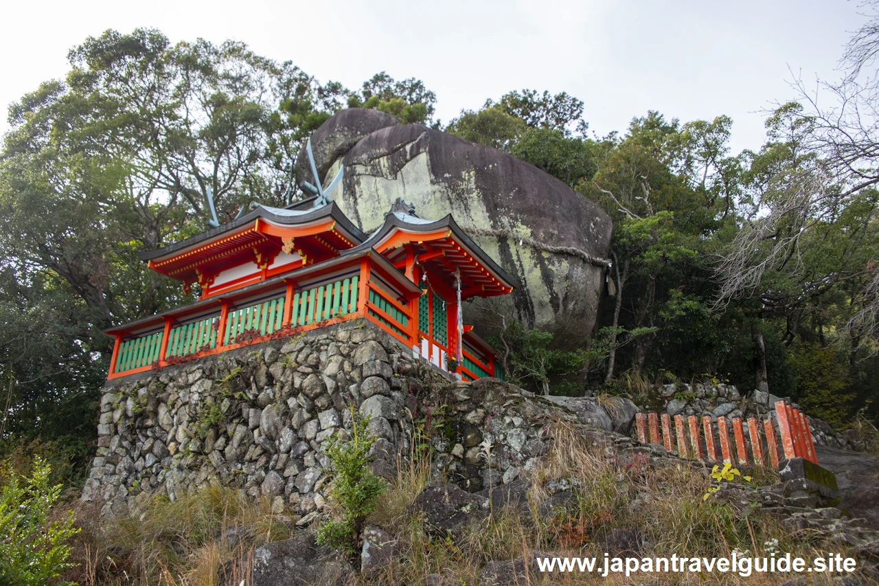 神倉神社とゴトビキ岩：熊野速玉大社の見どころ(4)