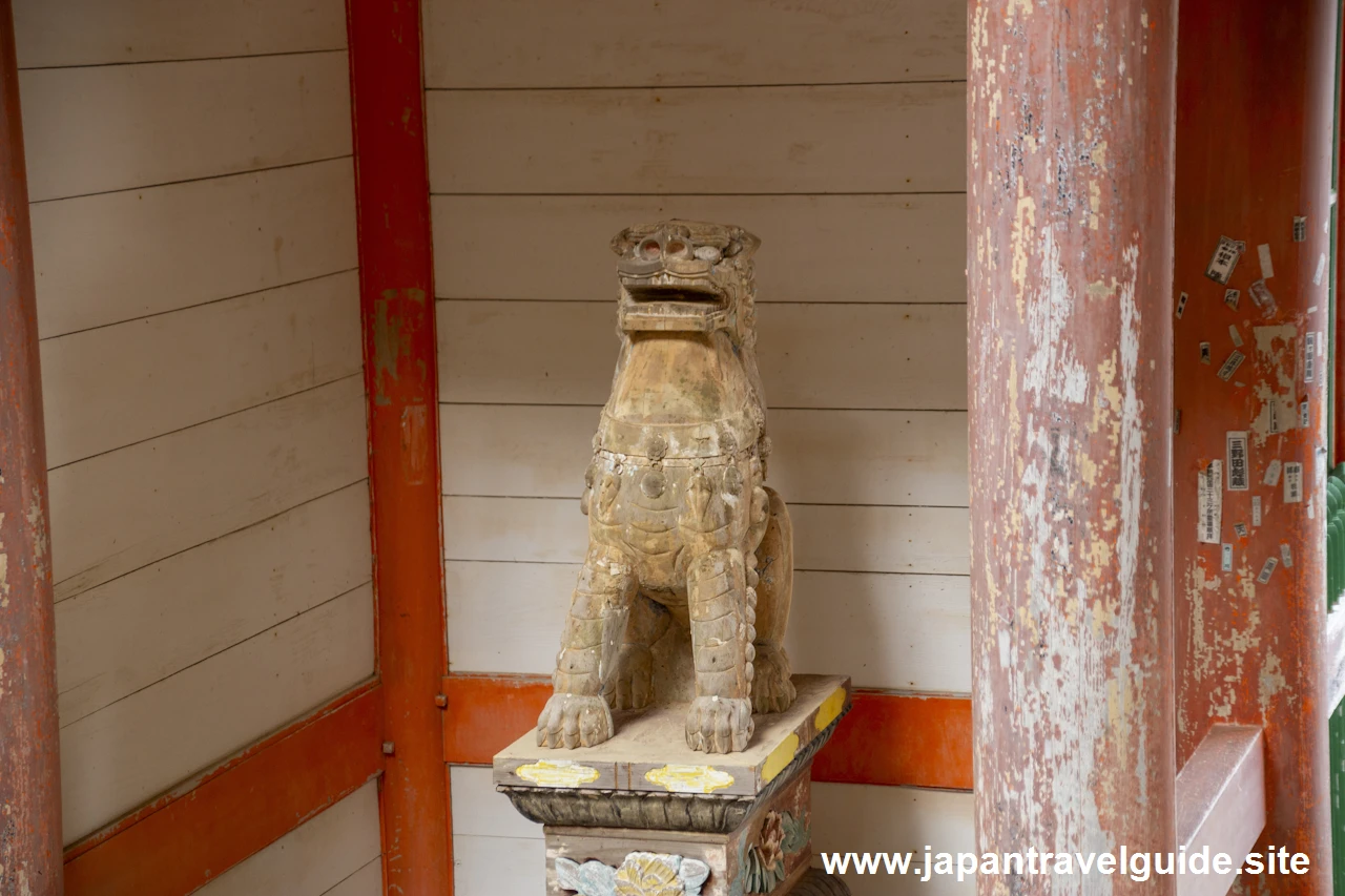 山門：那智山青岸渡寺と三重塔の見どころ(5)