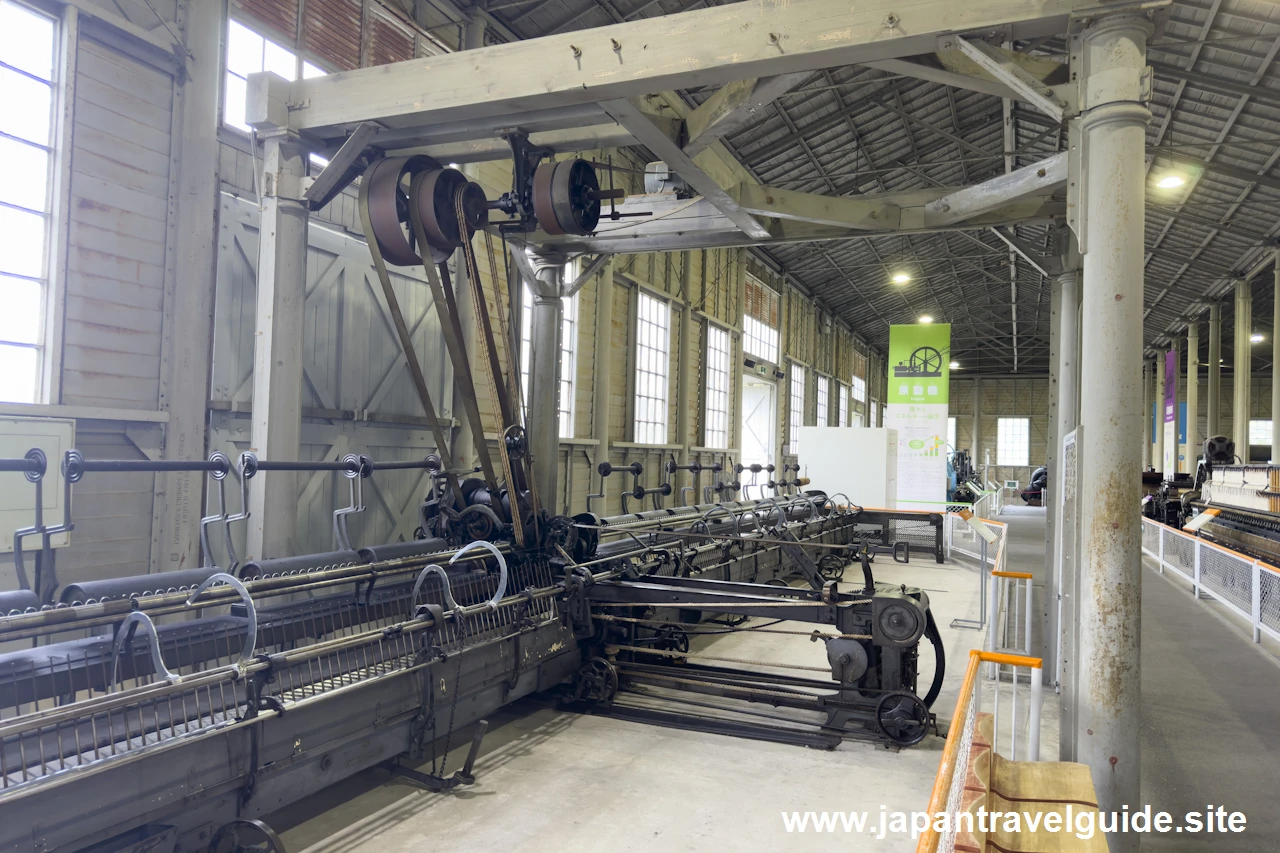 紡毛ミュール精紡機：機械館(明治村)のすべての機械の紹介(3)