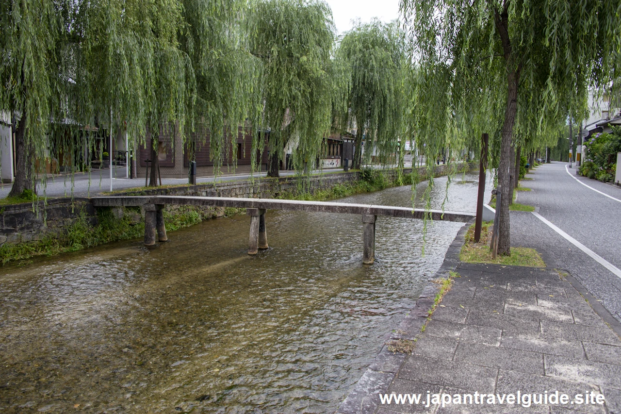 祇園白川(一本橋)：祇園の見どころ(34)