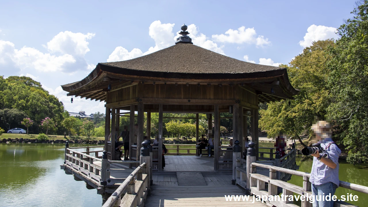浮見堂：奈良公園の見どころ(4)