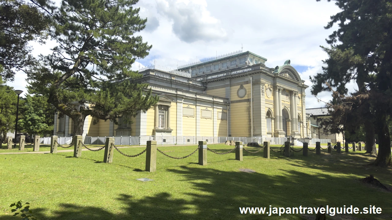 奈良国立博物館：奈良公園の見どころ(2)