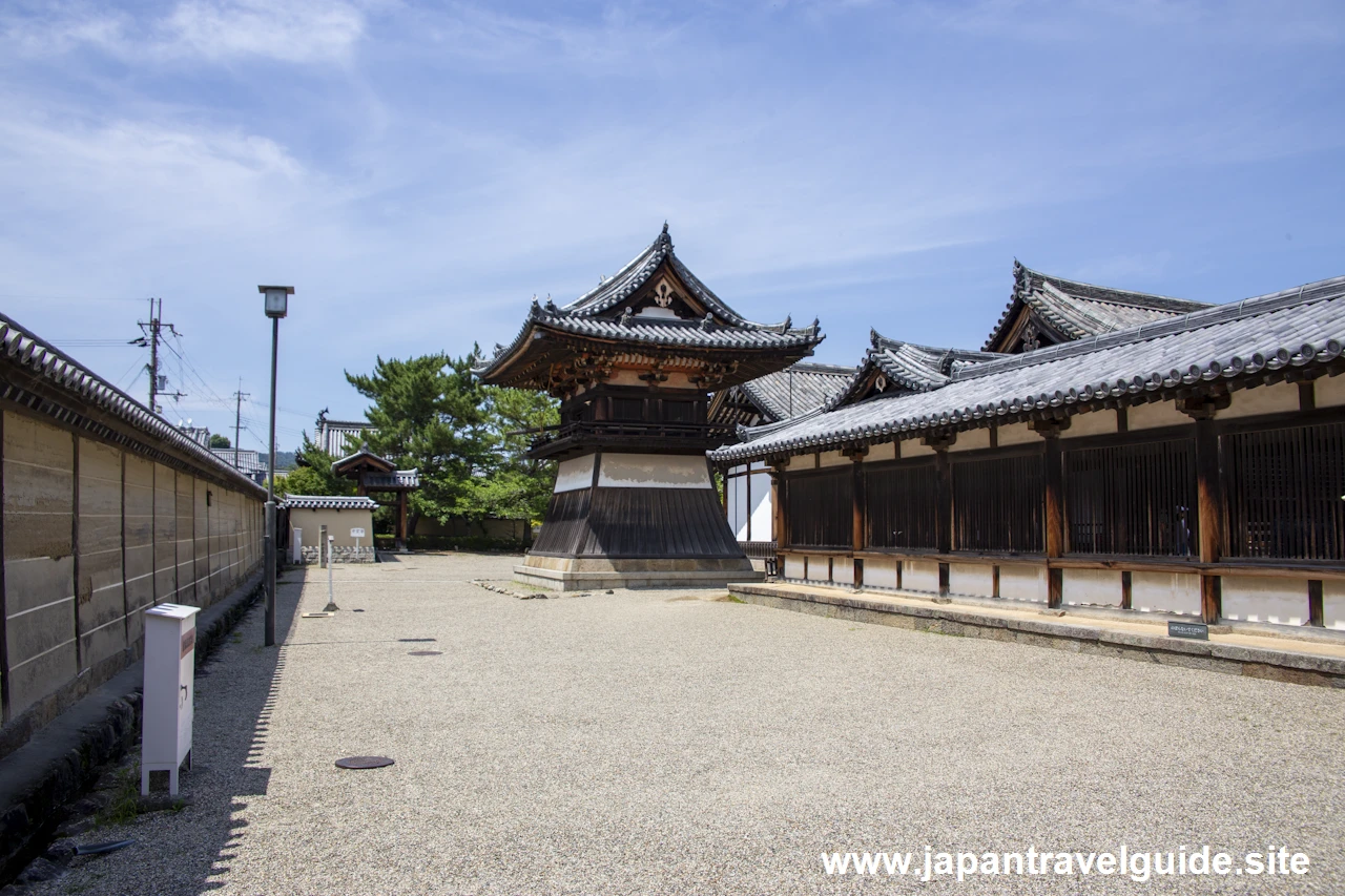 東院鐘楼：法隆寺の見どころ(1)