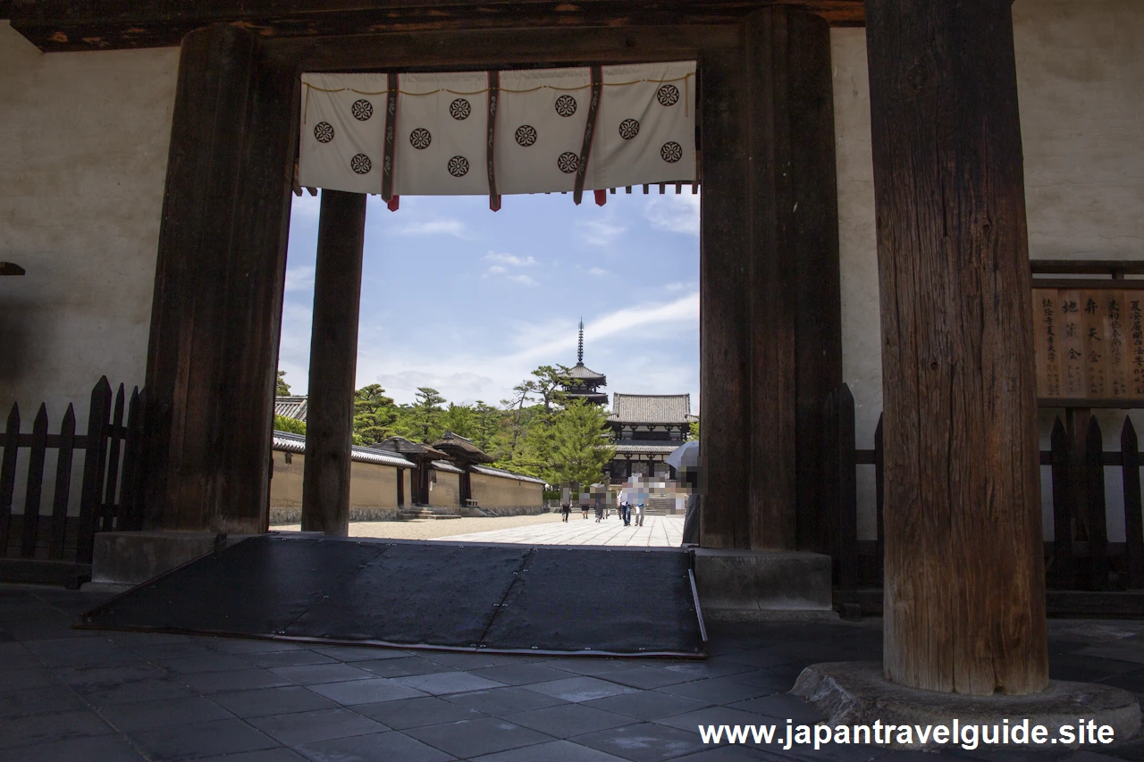 南大門：法隆寺の見どころ(4)