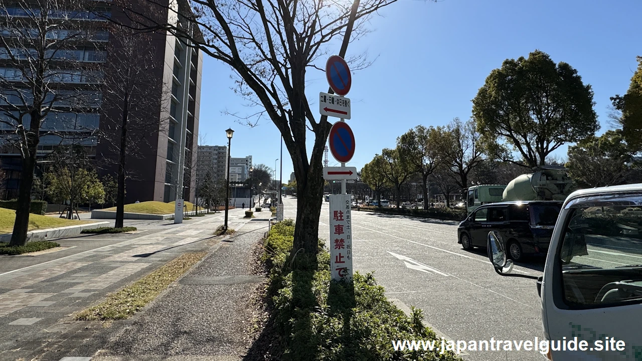 大津通「名城公園」から「名城公園南」：名古屋城周辺の路上駐車可能な道路と曜日(3)