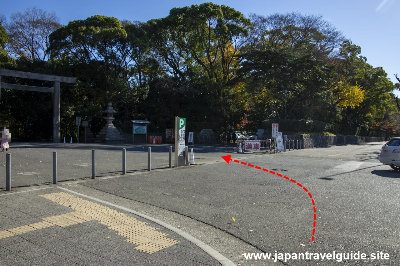 西門駐車場：熱田神宮の無料のおすすめ駐車場(3)