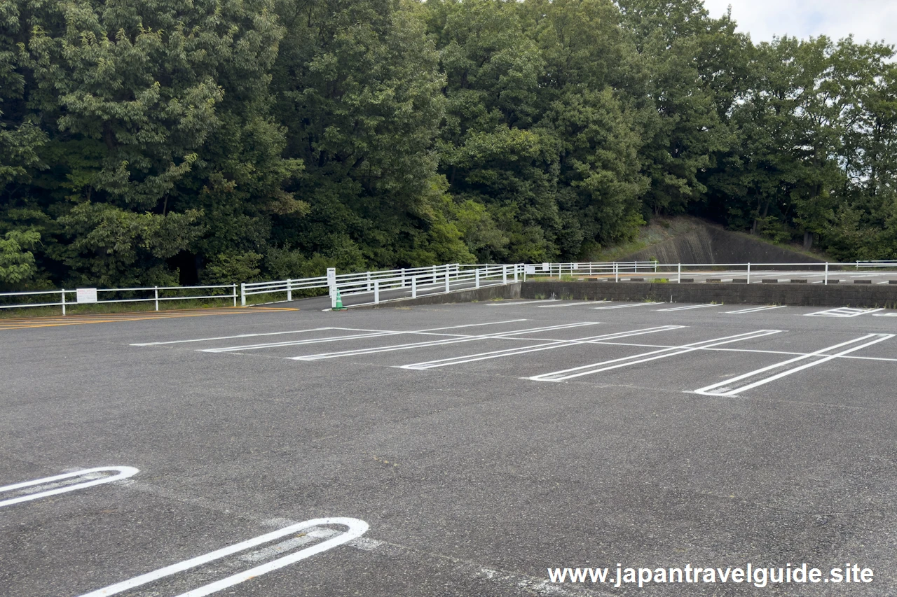 植田山駐車場：東山動植物園の無料駐車場(13)