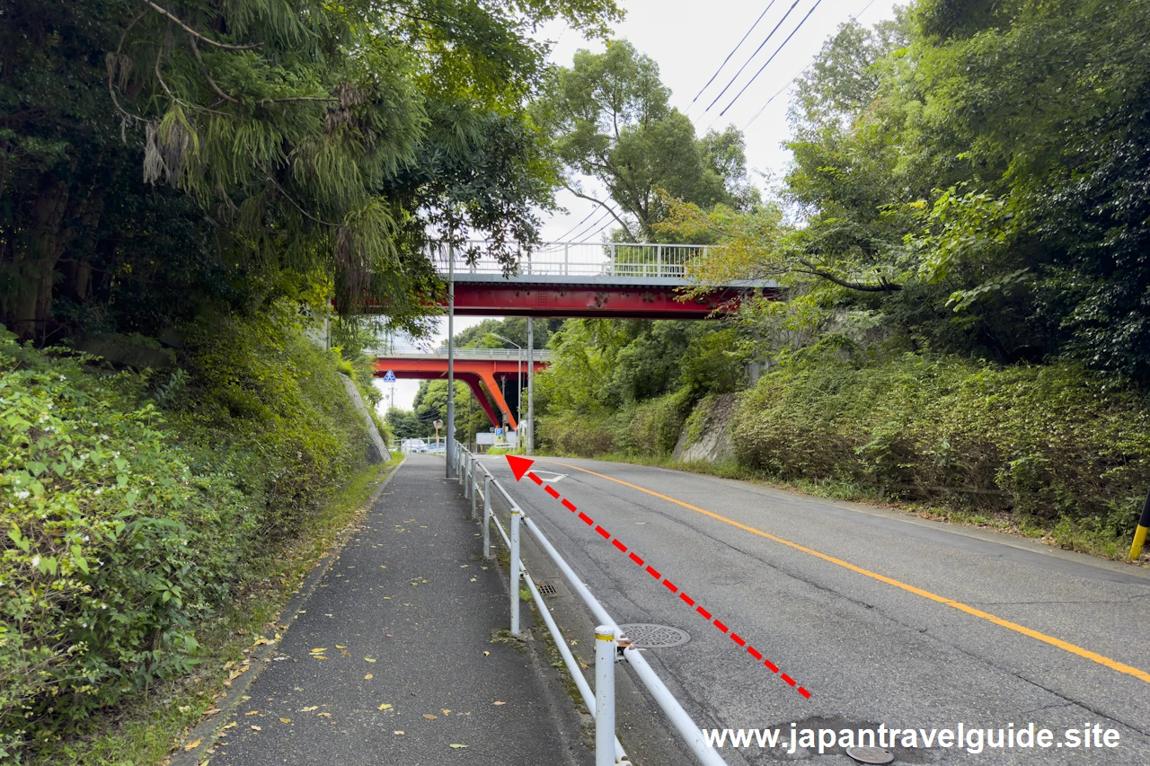 緑橋南駐車場：東山動植物園の無料駐車場(5)