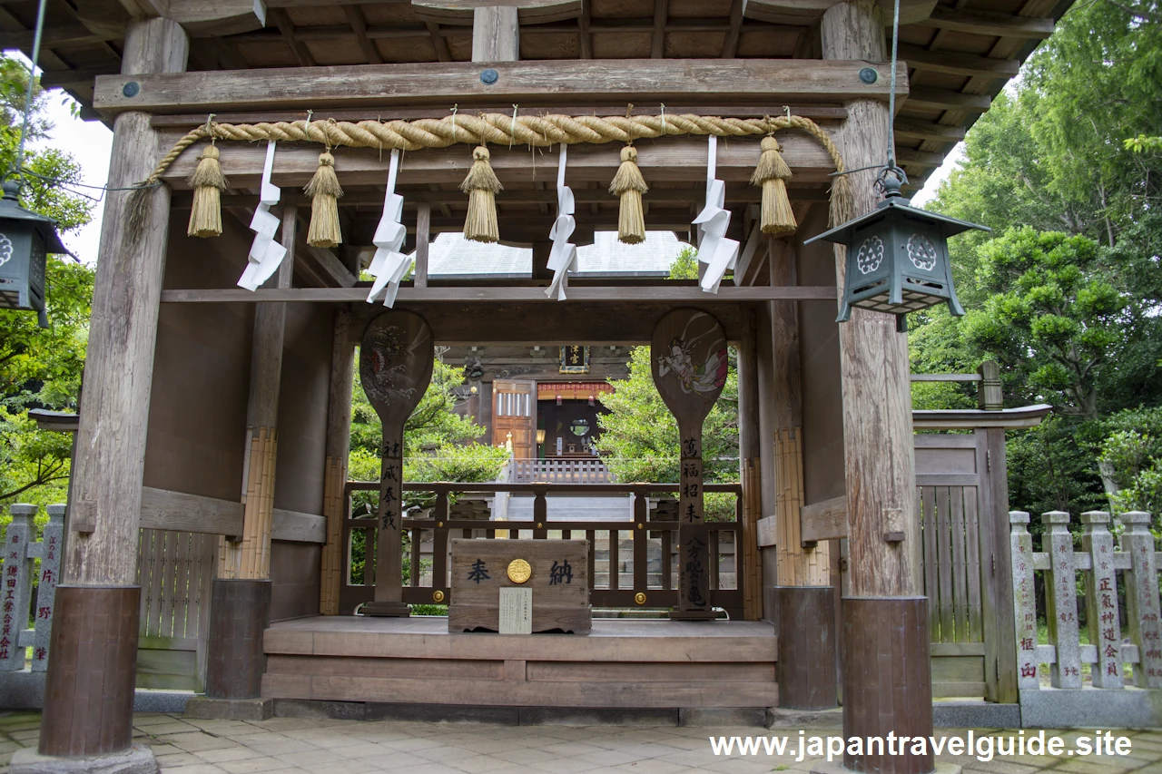 江島神社(奥津宮)(4)