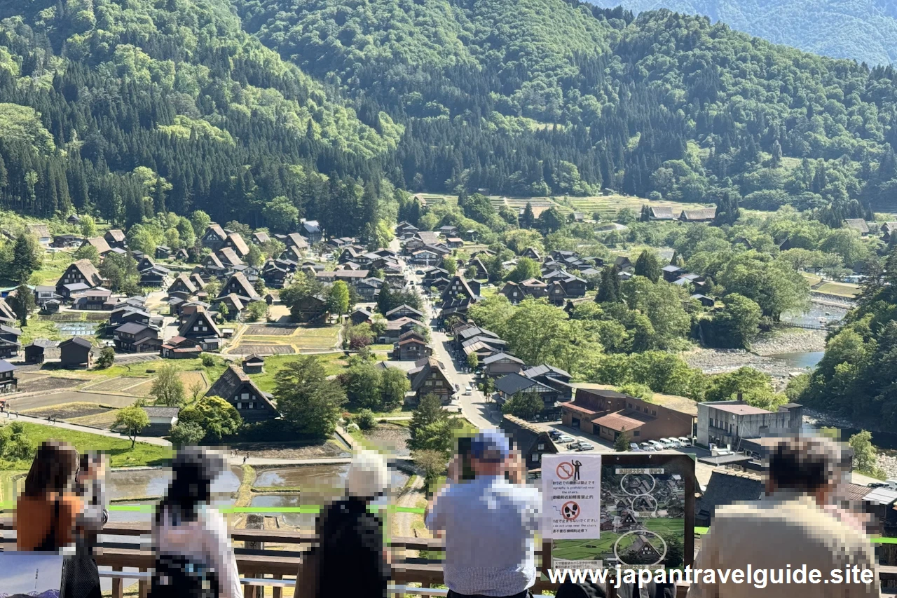 展望台：白川郷の見どころ(8)