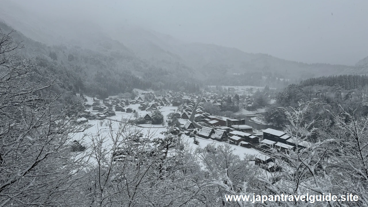 展望台：白川郷の雪景色の見どころ(6)