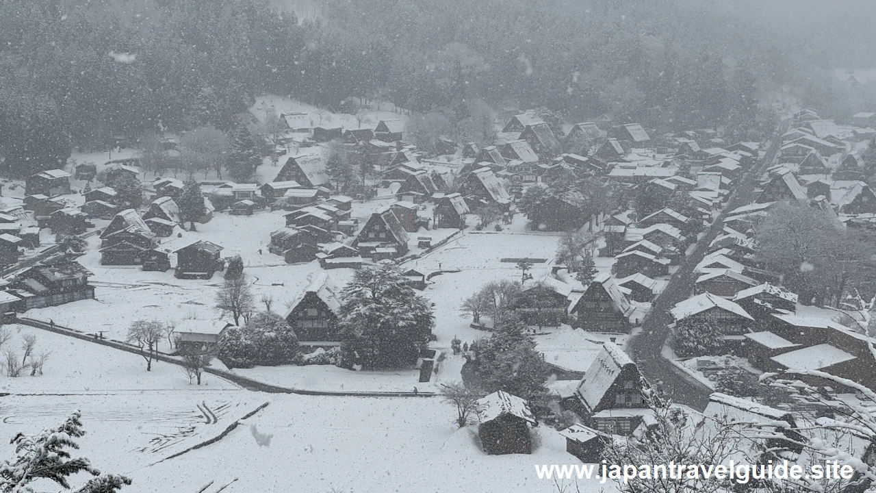 展望台：白川郷の雪景色の見どころ(10)