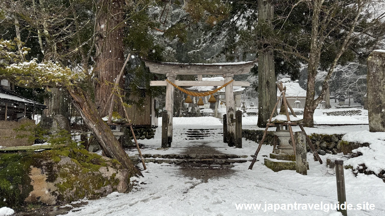 白川八幡神社の雪景色：白川郷の雪景色の見どころ(2)