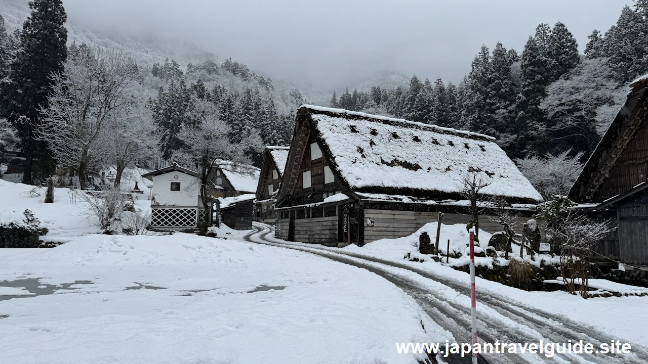 白川郷の街並み：白川郷の雪景色の見どころ(11)