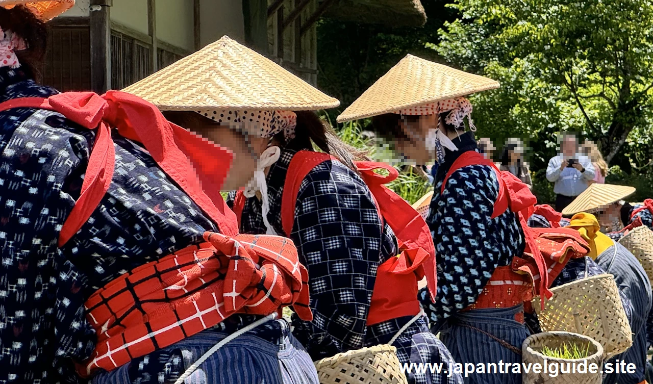 白川郷田植え祭りの見どころガイド(23)