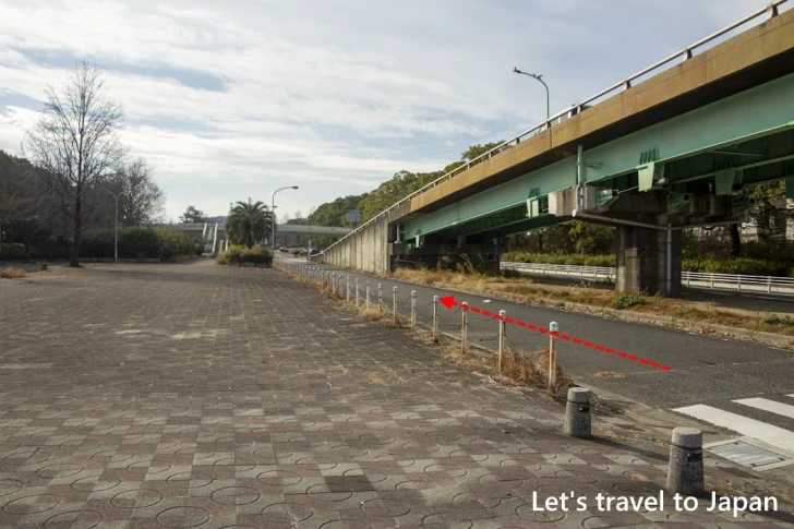 国道1号線から駐車場への入り方：ディノアドベンチャー名古屋の駐車場完全ガイド(3)
