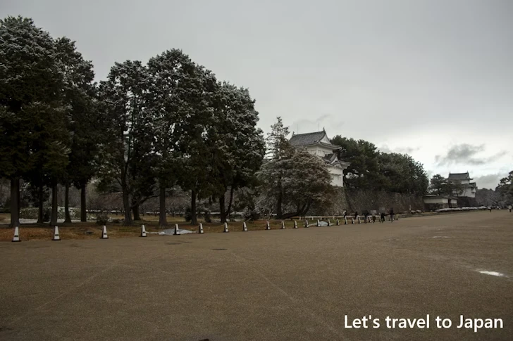 正門から本丸表二之門までの雪景色：熱田神宮の雪景色の見どころ完全ガイド(4)