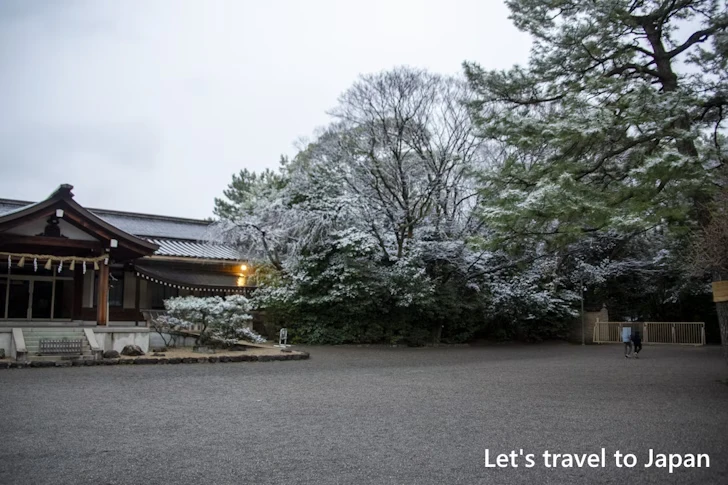 神楽殿の雪景色：熱田神宮の雪景色の見どころ完全ガイド(2)